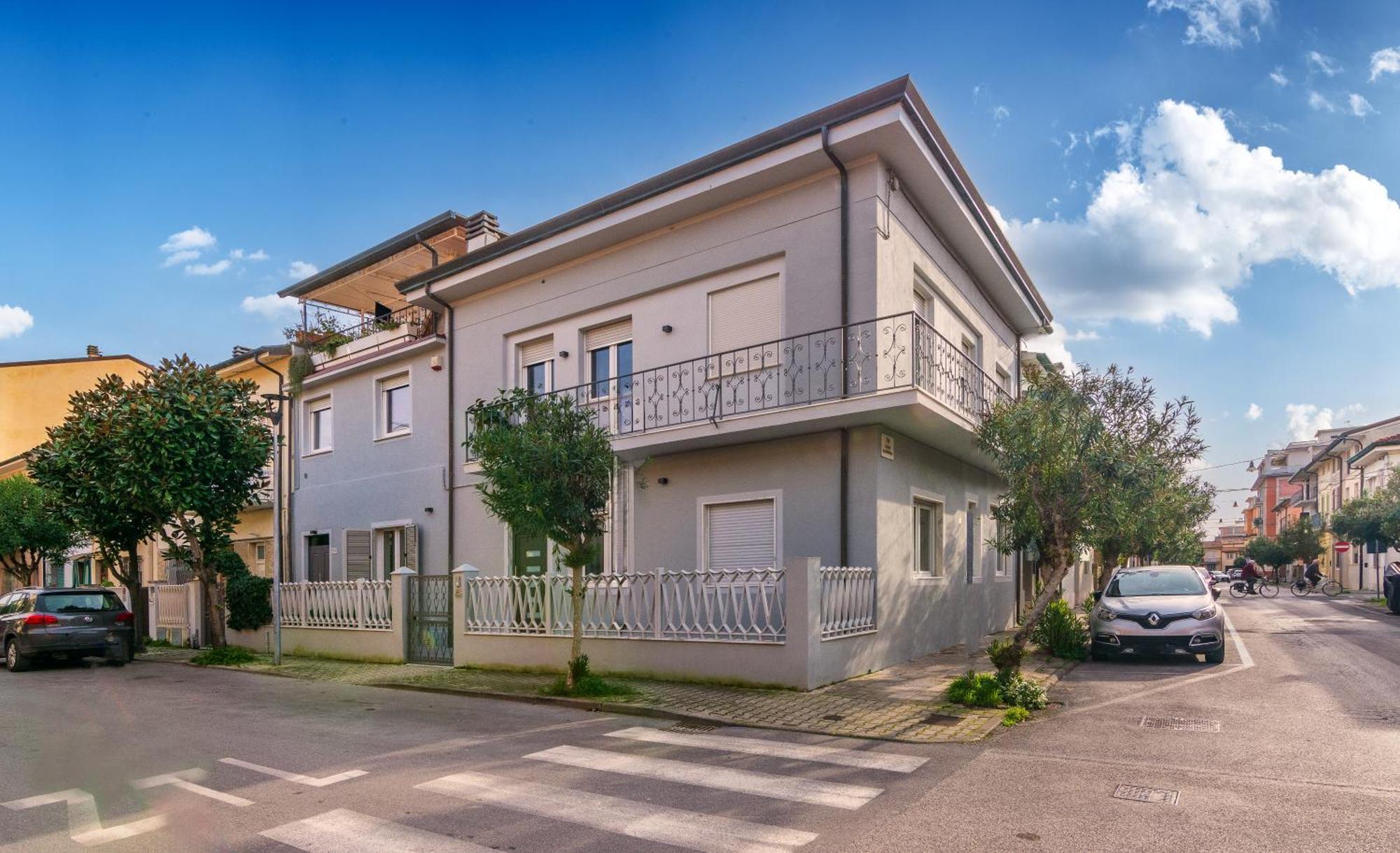 Casa vacanze da Antonio Viareggio Esterno foto